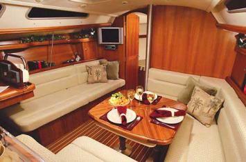 Yachtcharter hunter38 pic4