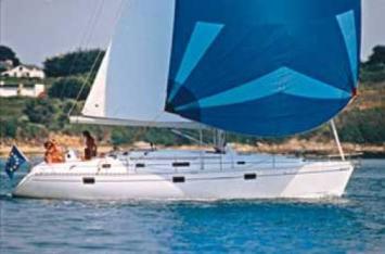 Yachtcharter Oceanis 400 3cab top