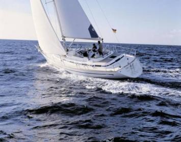 Yachtcharter Bavaria 40 Ocean 2cab back