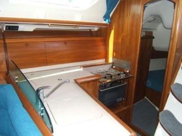 Yachtcharter Sun Fast 40 Pantry 3 Cab 1 WC