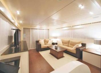 Yachtcharter Astondoa 72 Salon 4 Cab 4 WC