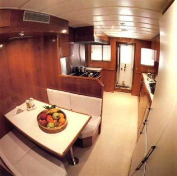 Yachtcharter Aegean Ekali Pantry 5 Cab 5 WC