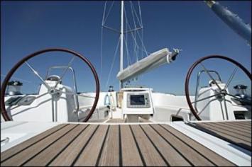 Yachtcharter Oceanis 50 Cockpit 3 Cab 2 WC 1