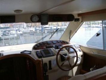 Yachtcharter Astinor 1150 Cockpit 2 Cab 1 WC