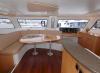 Yachtcharter Orana 44 Kartentisch 5 Cab 3 WC