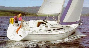 Yachtcharter Moody 336 Seitenansicht