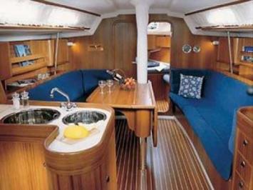 Yachtcharter X 412 Salon 4 Cab 2 WC