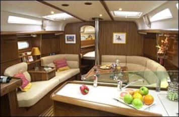 Yachtcharter Sun Odyssey 40.3 3Cab salon