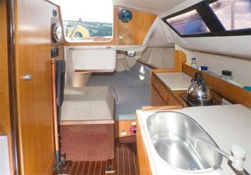 Yachtcharter Jeanneau Tonic 23 Achterkabine 1 Cab 1 WC