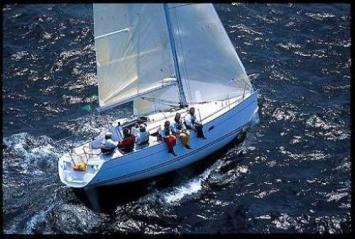 Yachtcharter Sun Fast 32i Heckansicht 2 Cab 1 WC