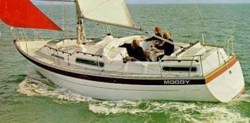 Yachtcharter Moody 31 MKII Seitenansicht