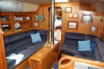 Yachtcharter Moody 37 Salon