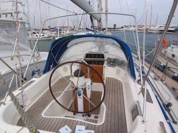 Yachtcharter Moody 38 1990 Cockpit