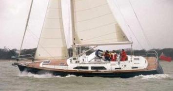 Yachtcharter Moody 46 Seitenansicht