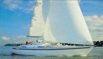 Yachtcharter Moody 47 1980 Seitenansicht