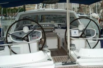 Yachtcharter Moody 64 Cockpit