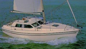 Yachtcharter Moody Eclipse 33 Seitenansicht