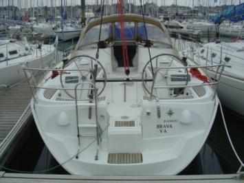 Yachtcharter Sun Fast 40.3 Cockpit 2 Cab 2 WC