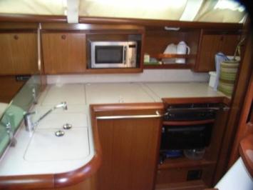 Yachtcharter Sun Odyssey 45 Performance 2 Cab Pantry