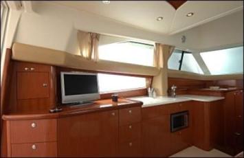 Yachtcharter Prestige 42 Pantry 2 Cab 2 WC