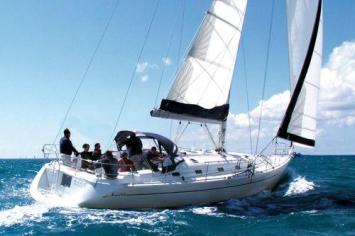 Yachtcharter Harmony 52 Seitenansicht 5 Cab 3 WC