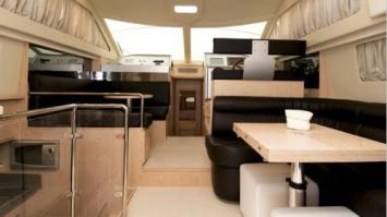 Yachtcharter Raffaelli Calima 47 3Cab Salon