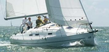 Yachtcharter Harmony 31 Seitenansicht 2 Cab 1 WC 1