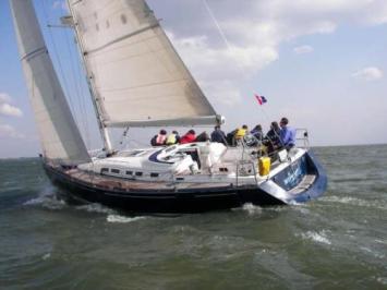 Yachtcharter X 46 Heckansicht 4 Cab 2 WC