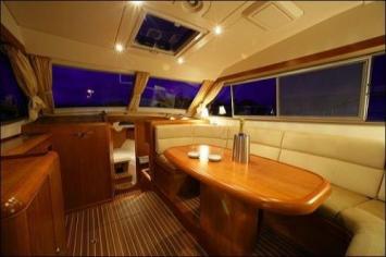 Yachtcharter Etap 1100 ac Salon 2 Cab 2 WC