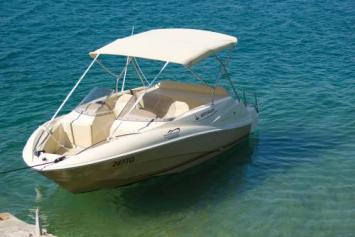 Yachtcharter Quicksilver 555 Commander Bug