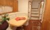 Yachtcharter Mira 37 Salon2