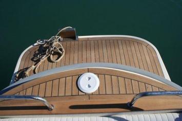 Yachtcharter Damor 700 Badeplattform