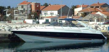 Yachtcharter Sunseeker Camarque 47