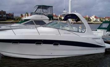 Yachtcharter Four Winns 298 Aussenansicht