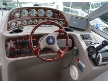 Yachtcharter Four Winns 298 Innen 2