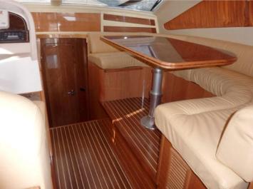 Yachtcharter Raffaelli Maestrale 53 Salon 3 Kab 2 WC 1