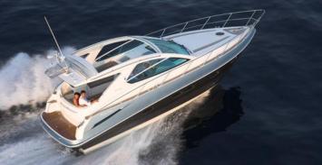 Yachtcharter Sealine_SC38_Aussenansicht1