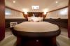 Yachtcharter Prestige440_Innenansicht1