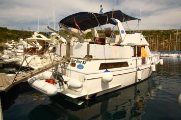 Yachtcharter Star 1310 Heck