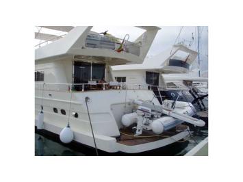 Yachtcharter astondoa73_1