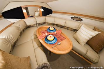 Yachtcharter Glastron259_Innenansicht4