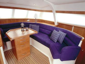 Yachtcharter Broadblue 435 Salon 3 Cab 4 WC