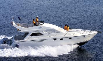 Yachtcharter Princess 470 Seitenansicht 3 Cab 2 WC