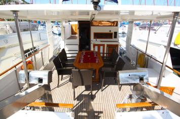 Yachtcharter Star 1670 Deck 4 Cab 3 WC