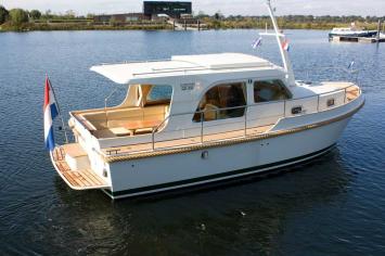 Yachtcharter Linssen Grand Sturdy 25.9 Seitenansicht 1 Cab 1 WC