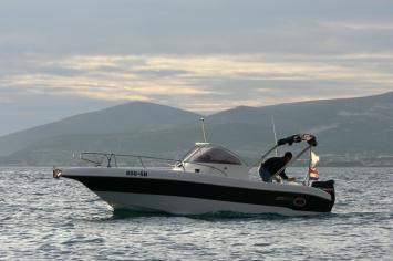 Yachtcharter Seabird  655 Seitenansicht 1 Cab