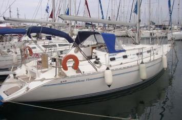 Yachtcharter Athena 44 Seitenansicht 4 Cab 2 WC