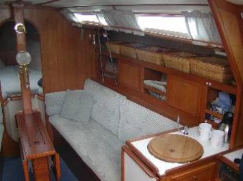 Yachtcharter Nordship 870 Salon 1 2 Kab