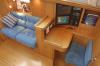 Yachtcharter Oyster 45 Kartentisch 3 Kab 2 WC