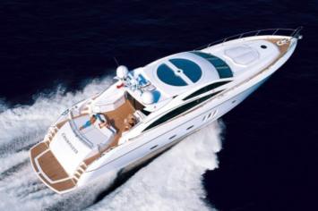 Yachtcharter Sunseeker Predator 82 Luftansicht 4 Kab 4 WC